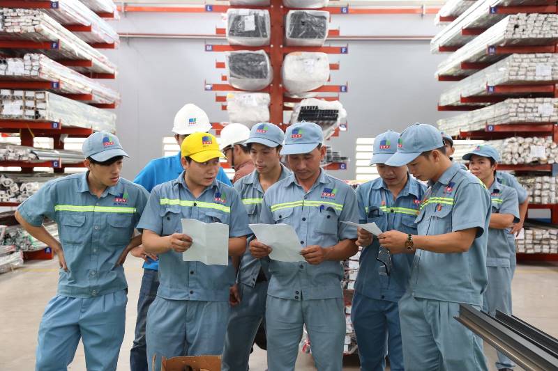 đồng phục công nhân